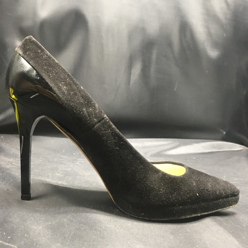 Pointed Toe Pumps - image 4